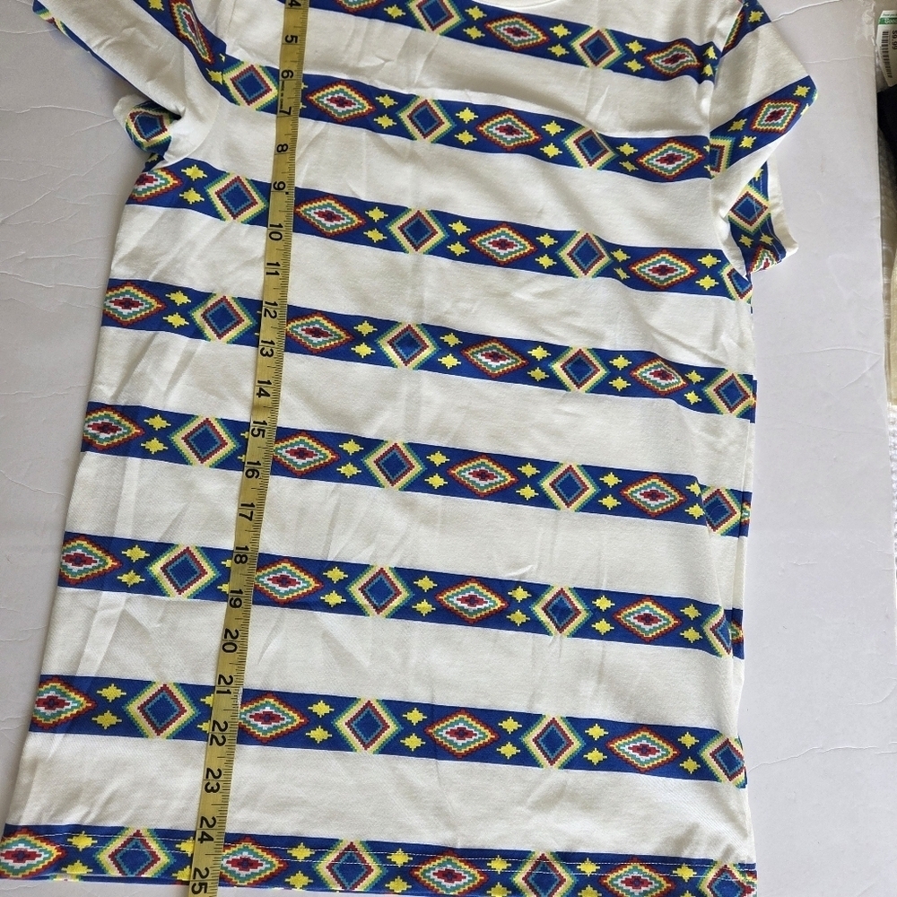 Topman Geometric Pattern T-Shirt - Picture 7 of 8